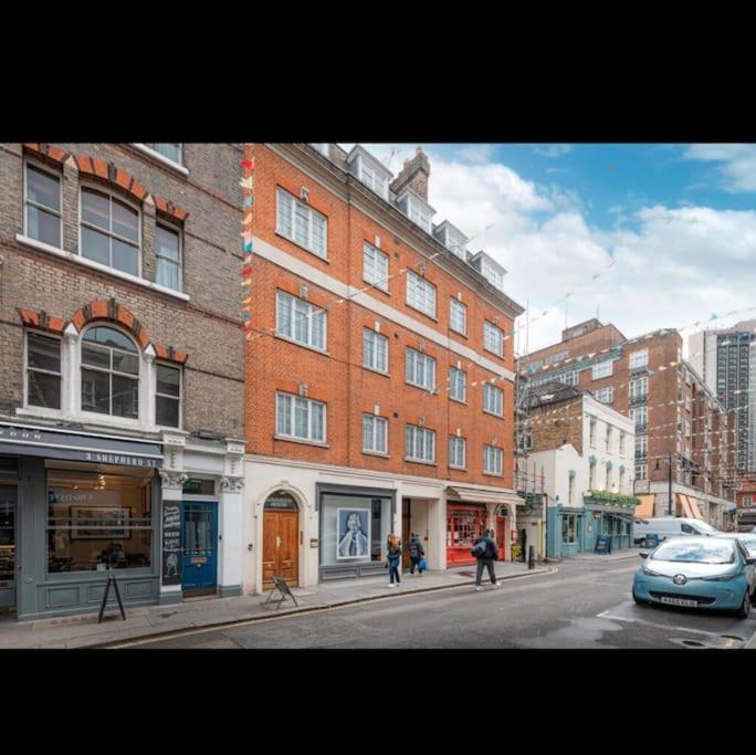 The Mayfair Large Snug Лондон Екстериор снимка
